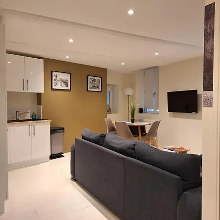 Le Phare Au Pied Du Port Apartment